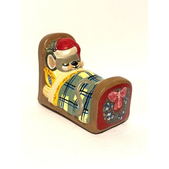 Not a Creature Was Stirring Chalk Ware Mouse Sleeping In Bed Christmas Vintage - Picture 1 of 7